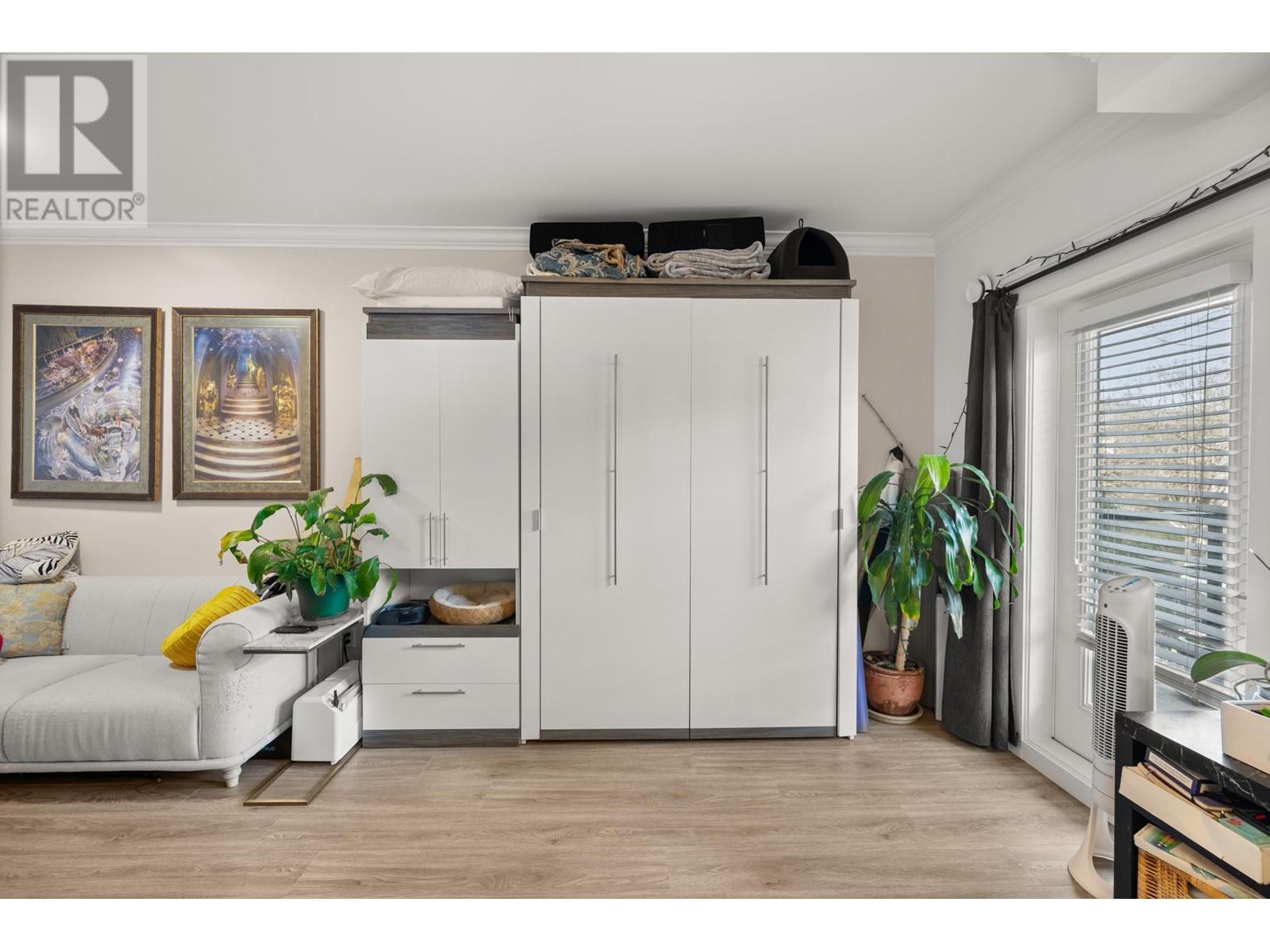 206 2389 HAWTHORNE AVENUE, Port Coquitlam real estate listing R2979727