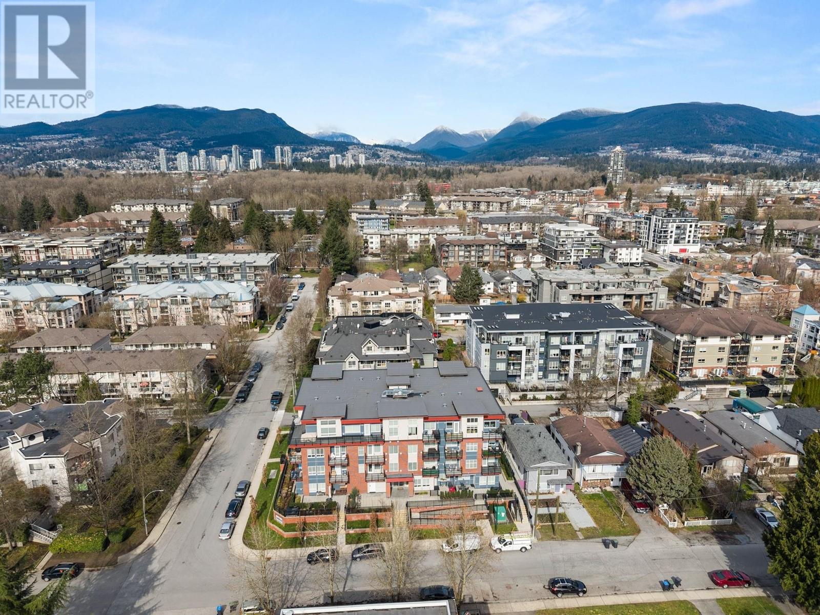 206 2389 HAWTHORNE AVENUE, Port Coquitlam real estate listing R2979727