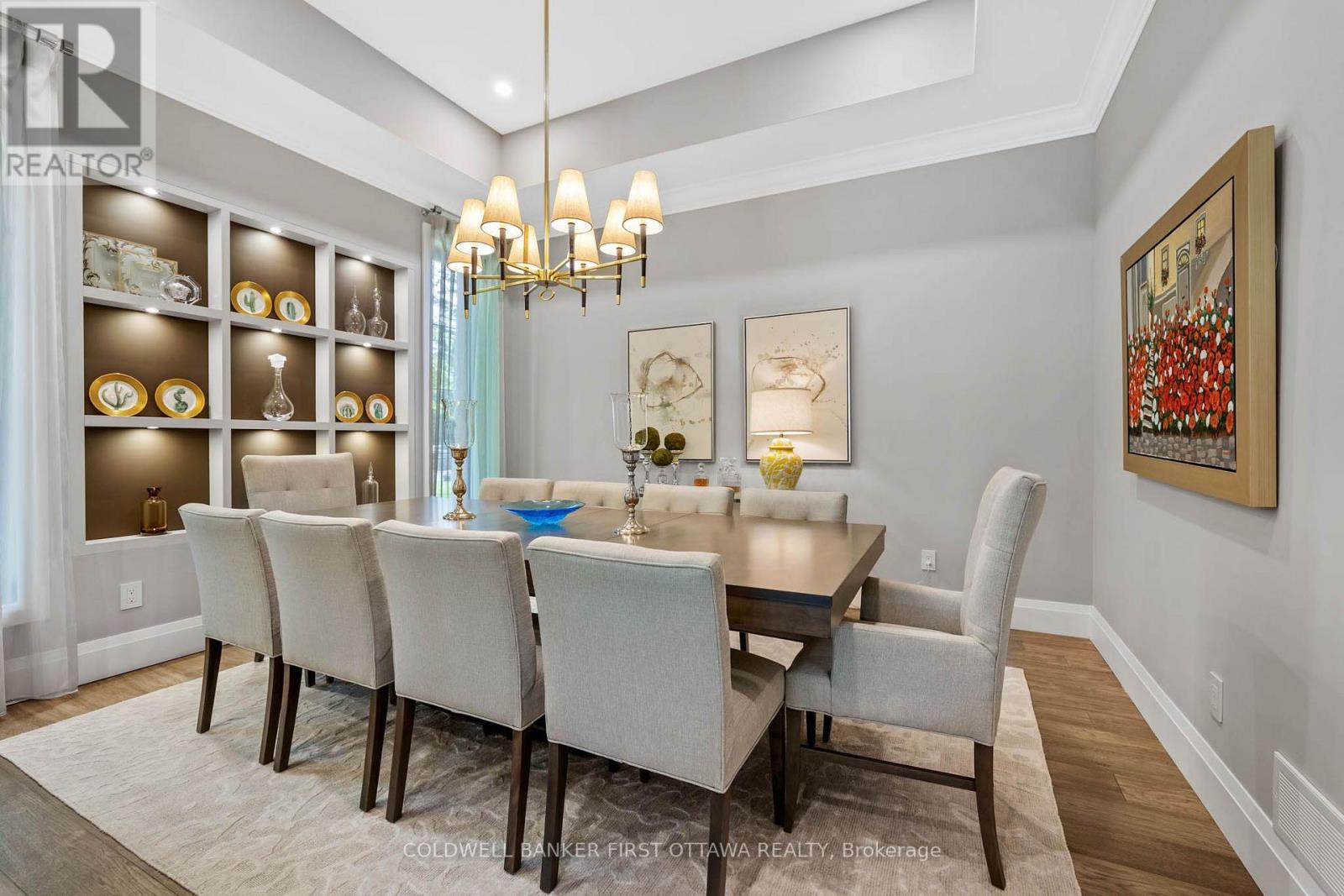 Photo 1 of 10 Leaver Avenue, Ottawa ON