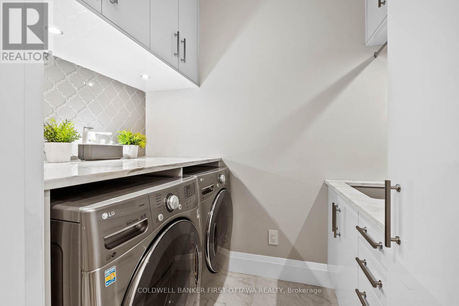Photo 21 of 10 Leaver Avenue, Ottawa ON