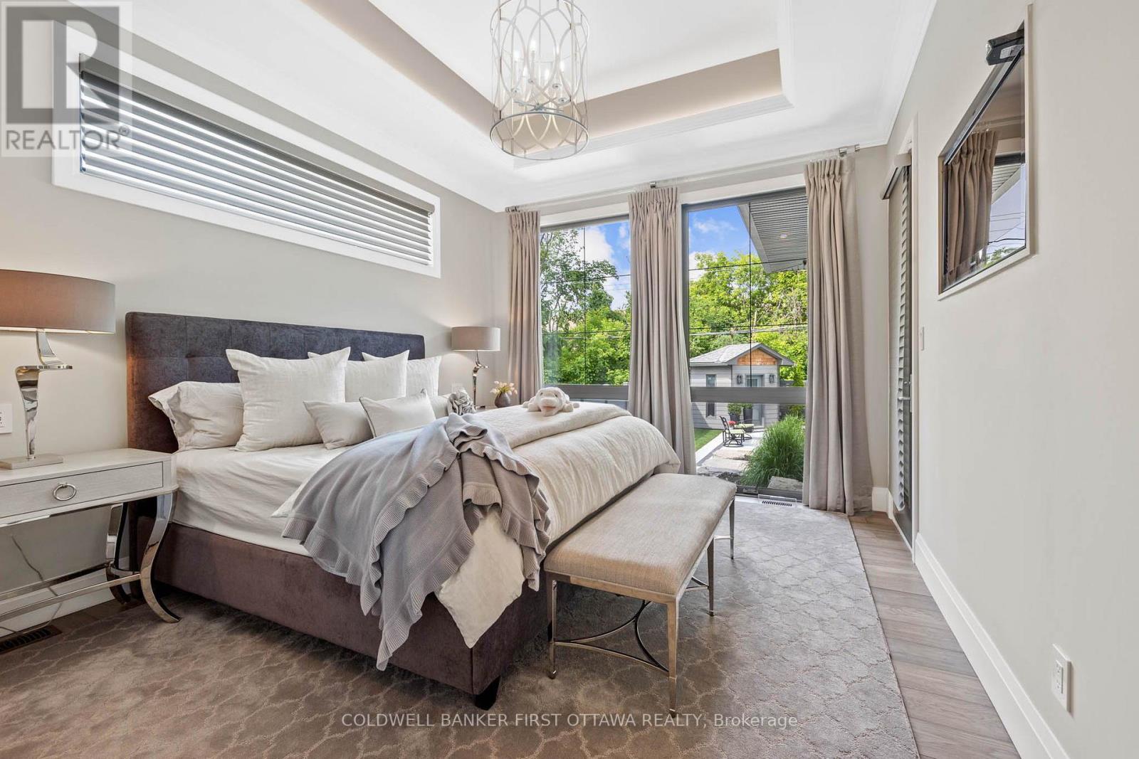 Photo 12 of 10 Leaver Avenue, Ottawa ON