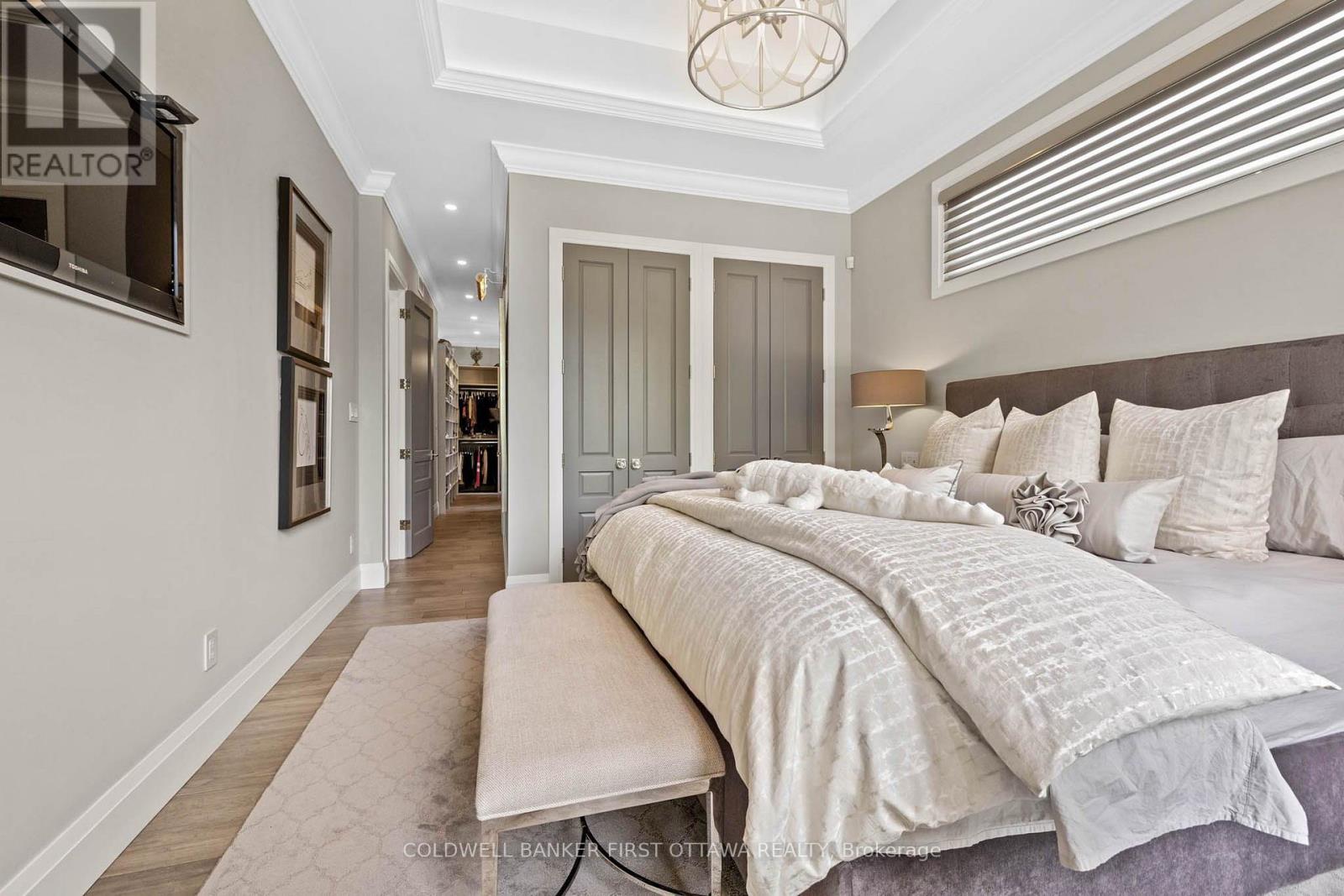 Photo 24 of 10 Leaver Avenue, Ottawa ON