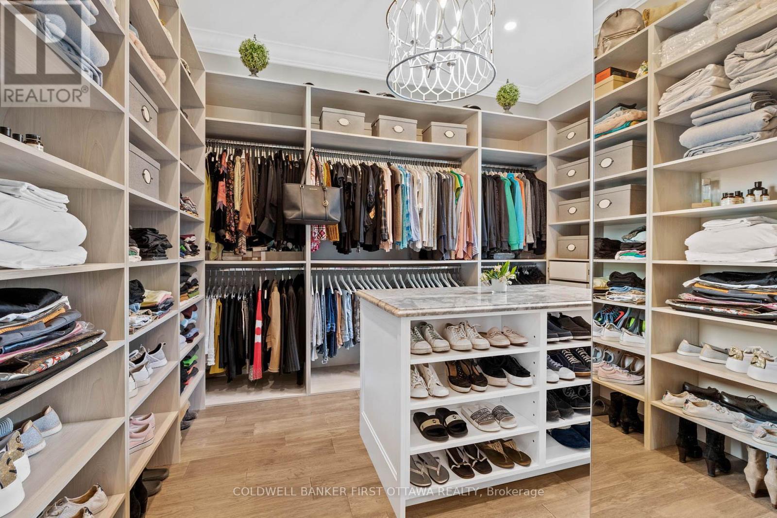 Photo 20 of 10 Leaver Avenue, Ottawa ON