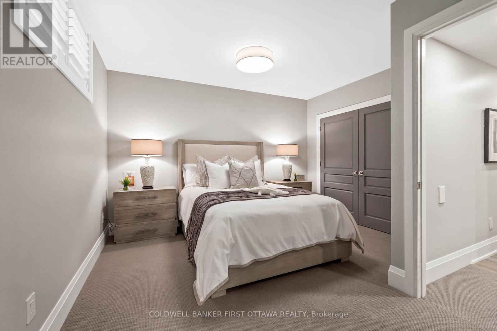 Photo 32 of 10 Leaver Avenue, Ottawa ON
