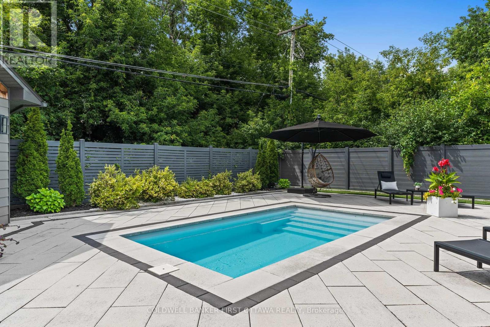 Photo 33 of 10 Leaver Avenue, Ottawa ON