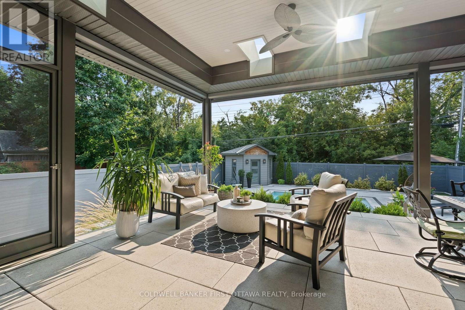 Photo 8 of 10 Leaver Avenue, Ottawa ON