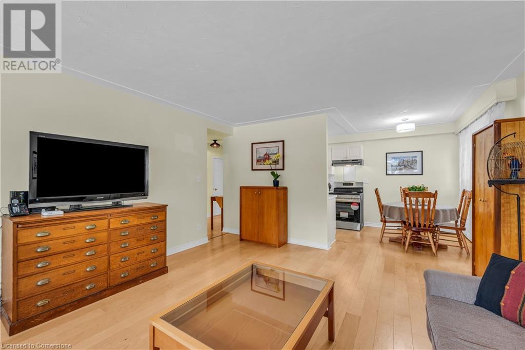 Photo 19 of 1377 Lakeshore Road Unit 108, Burlington ON