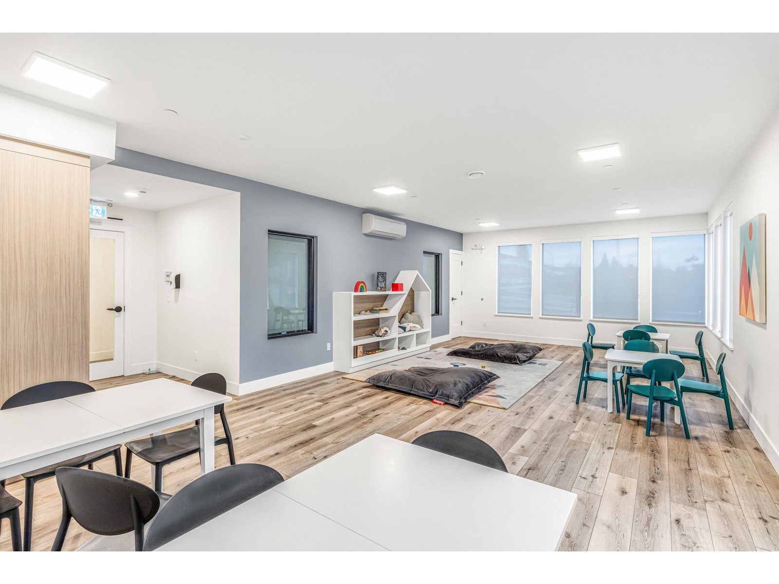99 15255 SITKA DRIVE, Surrey