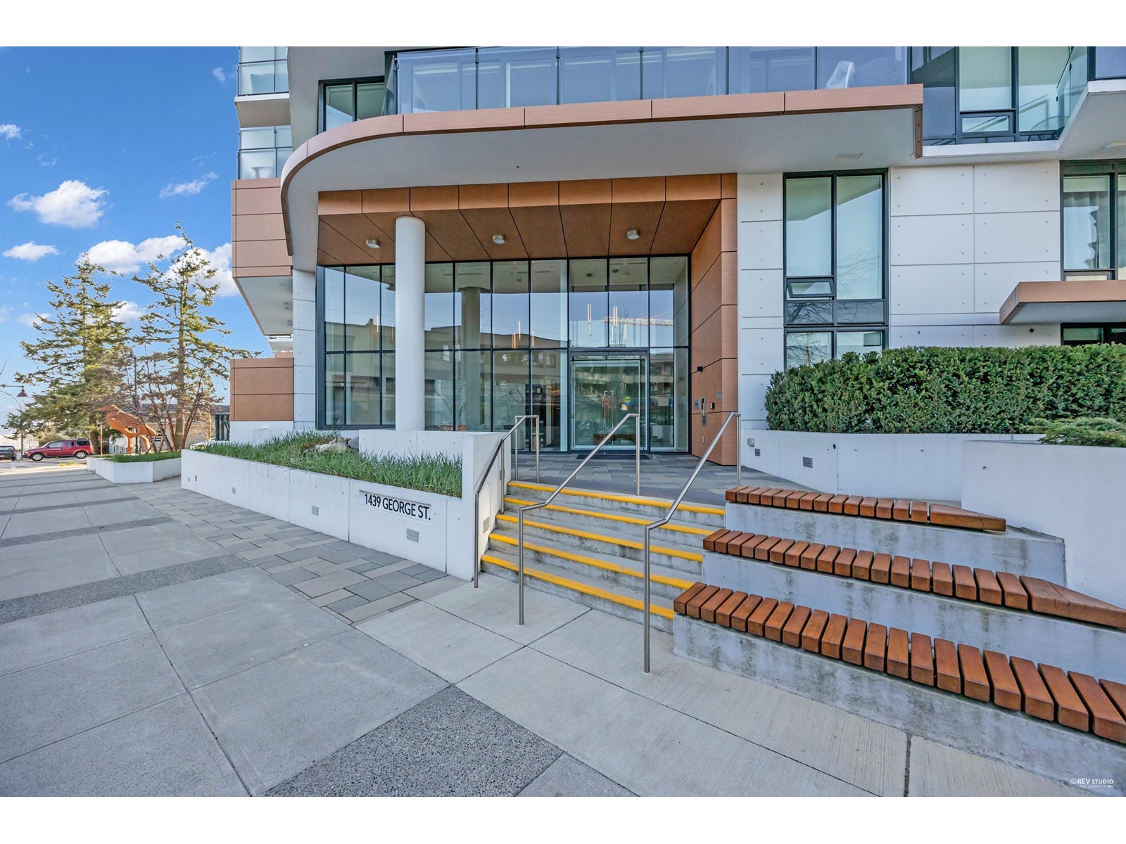 703 1439 GEORGE STREET, White Rock real estate listing R2986918