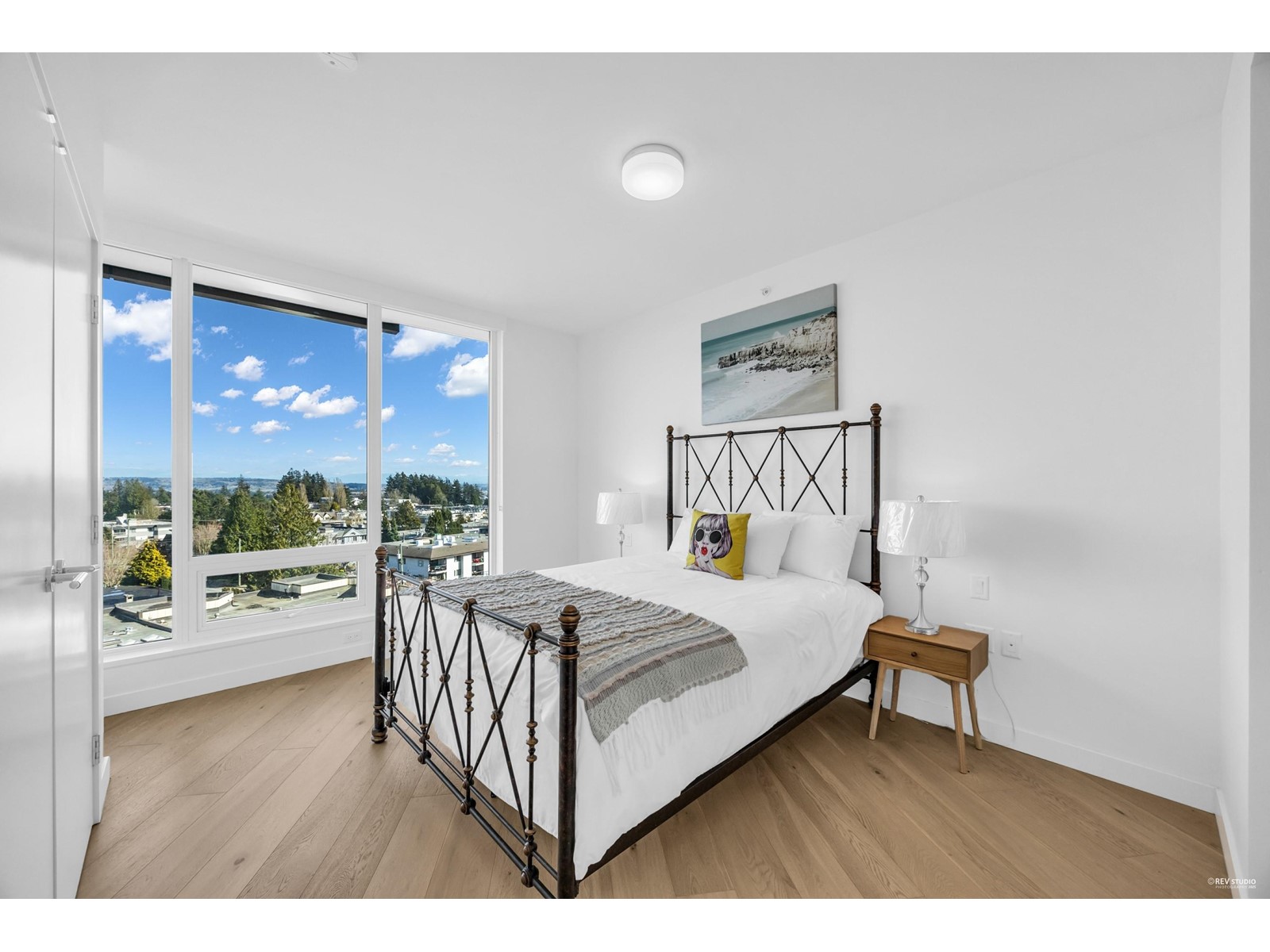 703 1439 GEORGE STREET, White Rock real estate listing R2986918