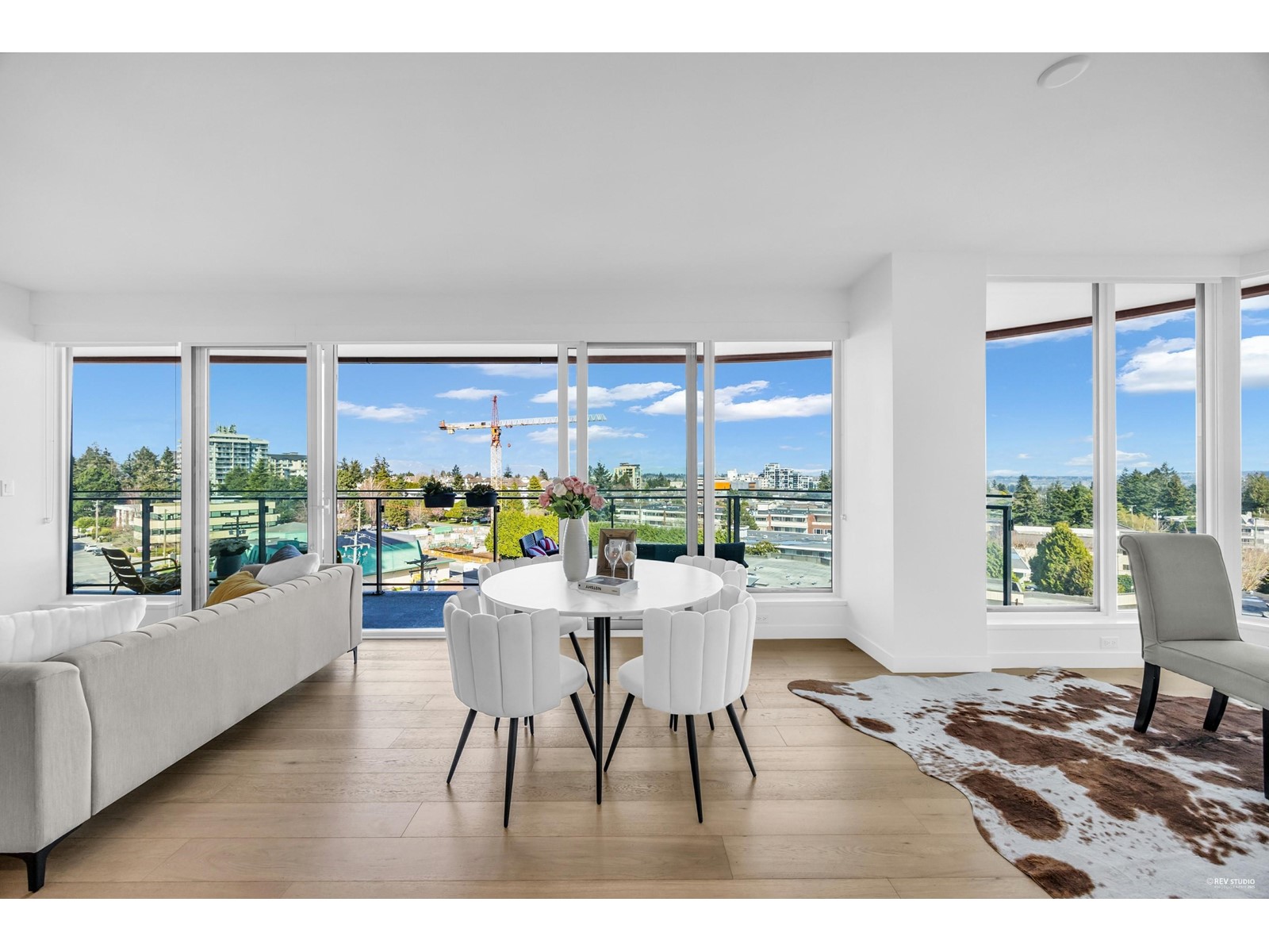 703 1439 GEORGE STREET, White Rock real estate listing R2986918