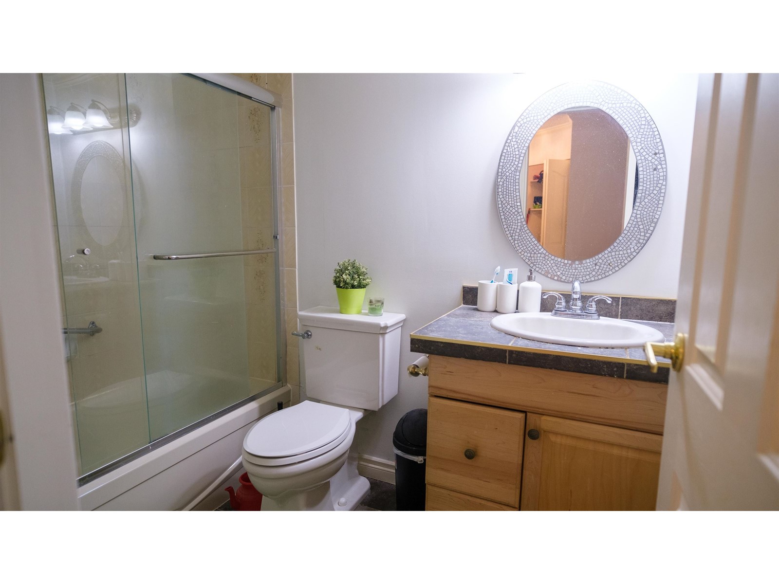 901 11881 88 AVENUE, Delta