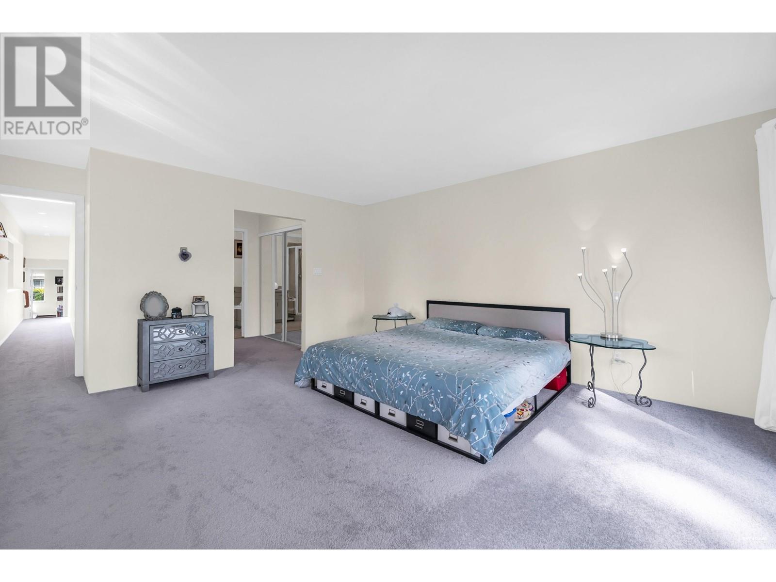 1006 SINCLAIR STREET, West Vancouver