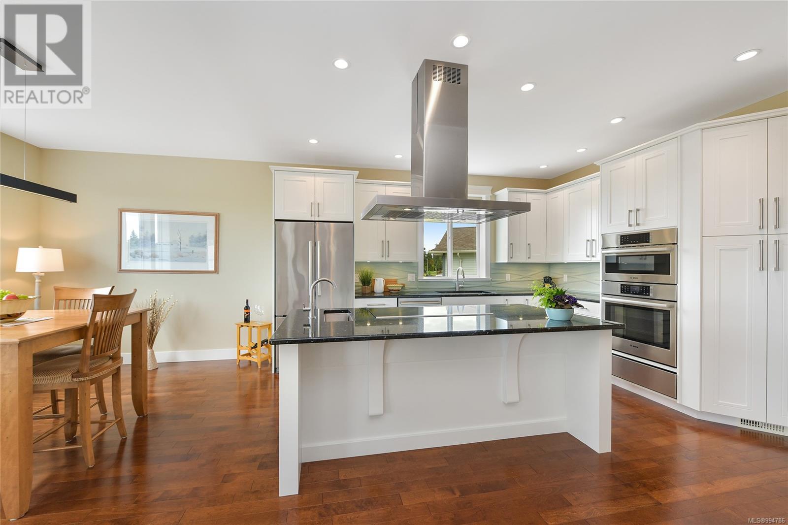 Photo 75 of 627 St Andrews Lane, Cobble Hill BC