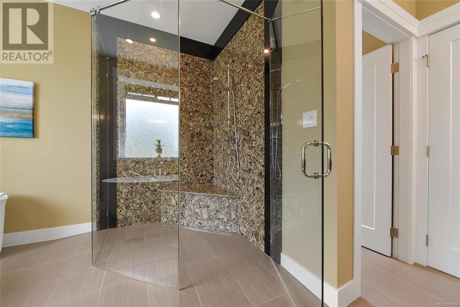 Photo 31 of 627 St Andrews Lane, Cobble Hill BC