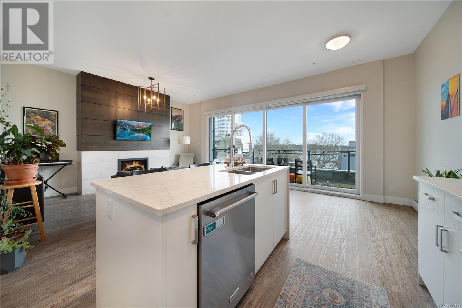504 91 Chapel St, Nanaimo real estate listing 988439