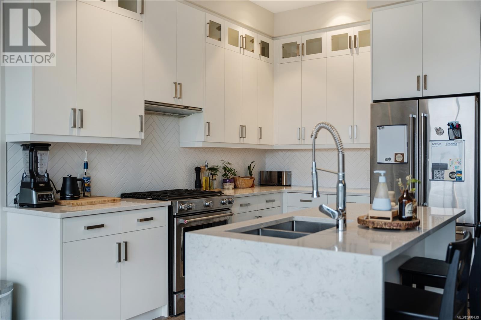 504 91 Chapel St, Nanaimo