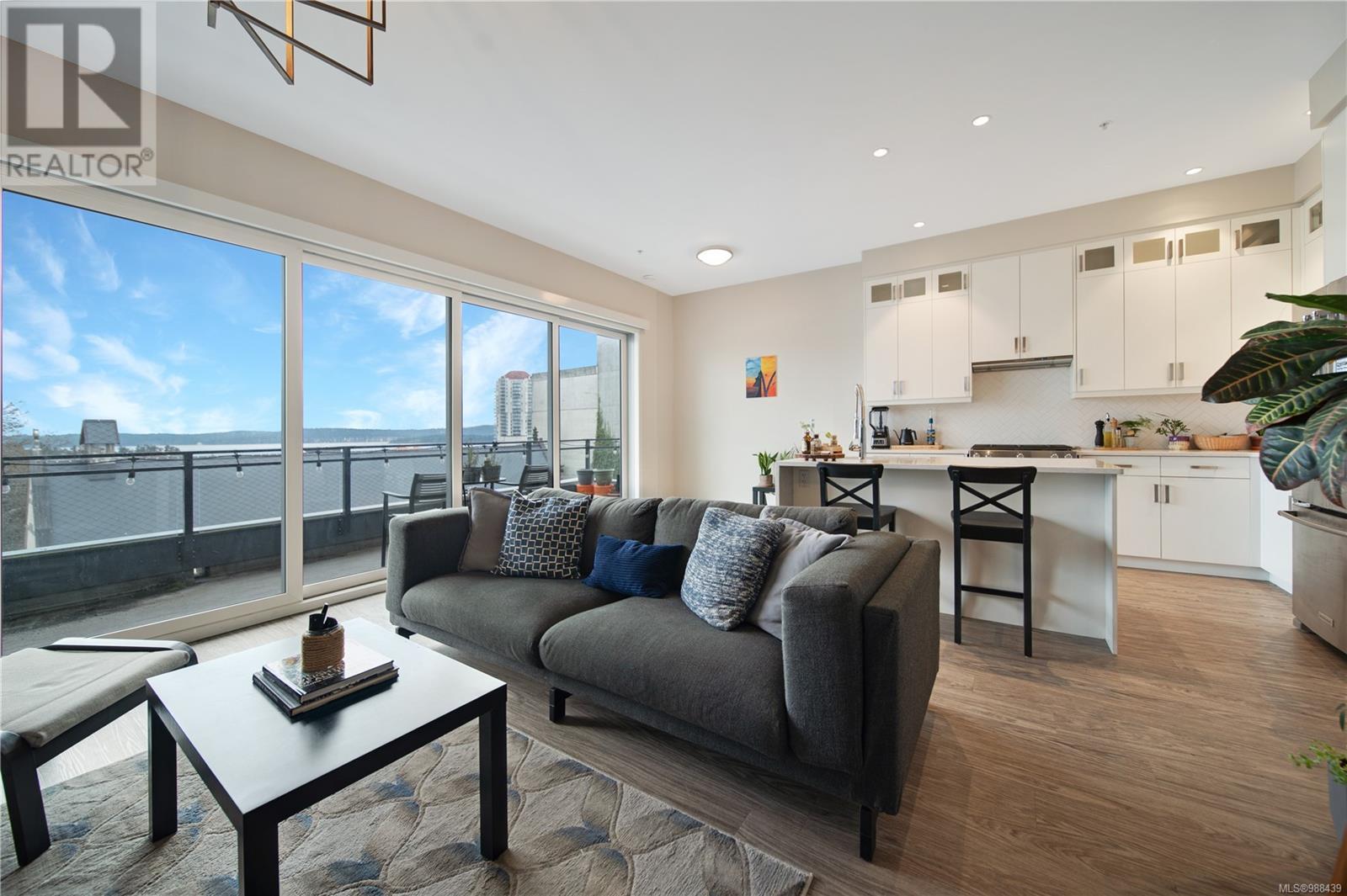 504 91 Chapel St, Nanaimo real estate listing 988439