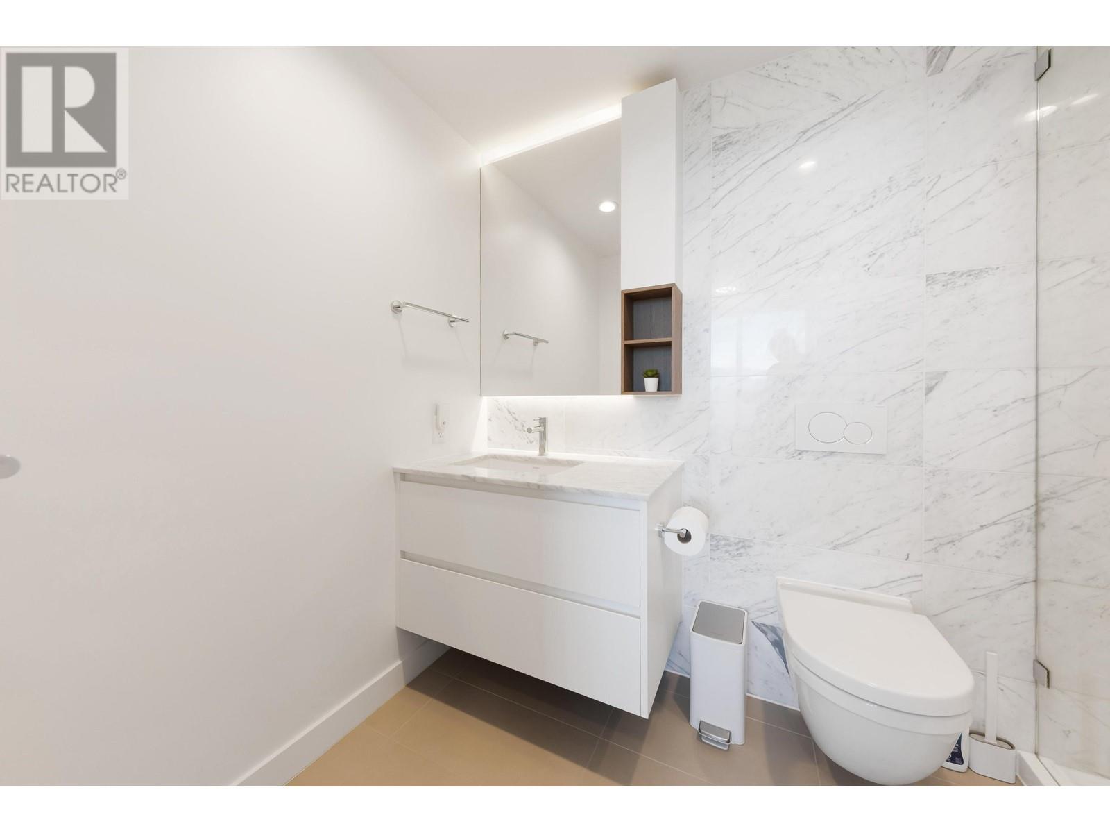 2908 6000 MCKAY AVENUE, Burnaby real estate listing R2979830