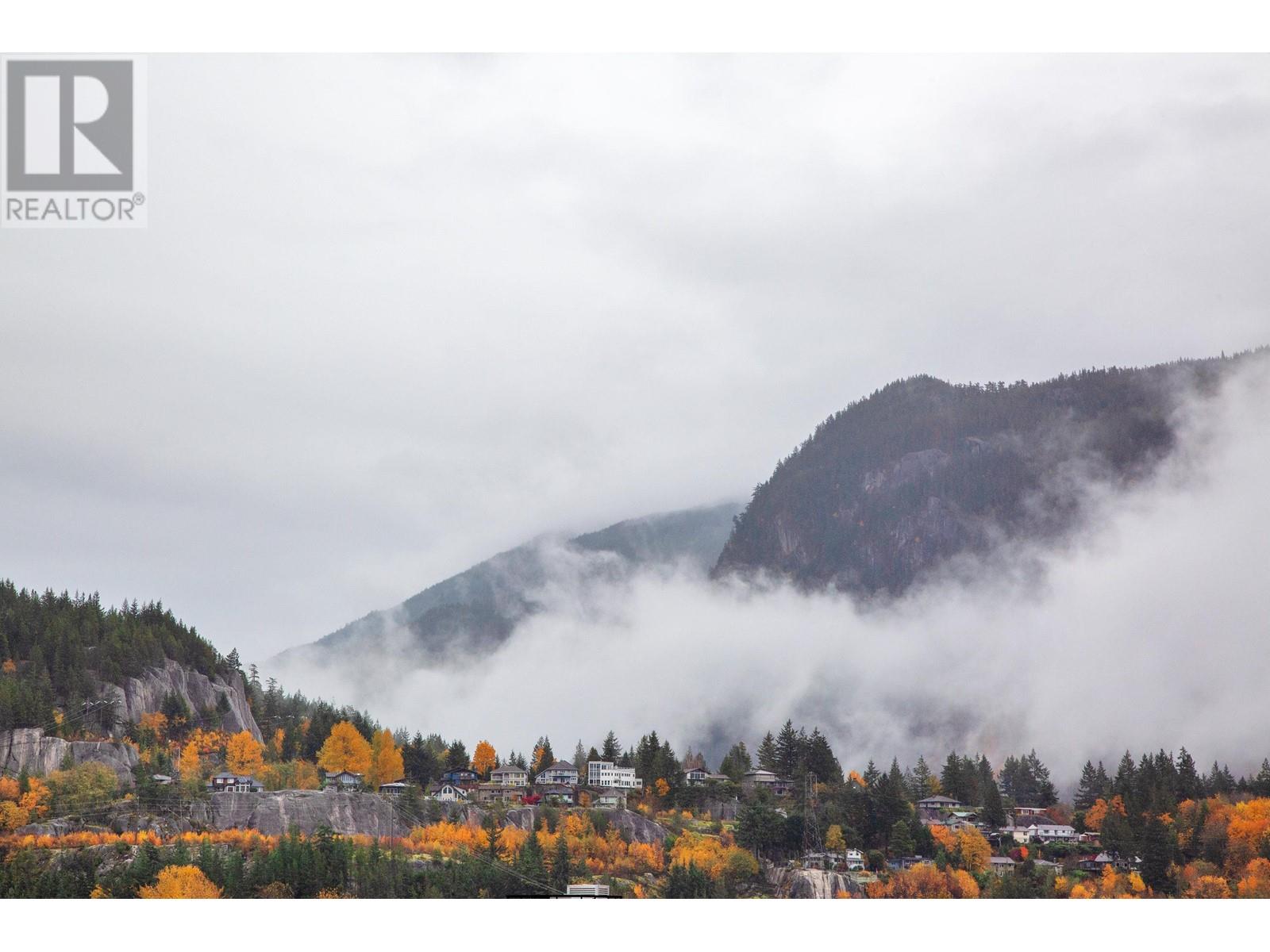 609 1211 VILLAGE GREEN WAY, Squamish real estate listing R2986783