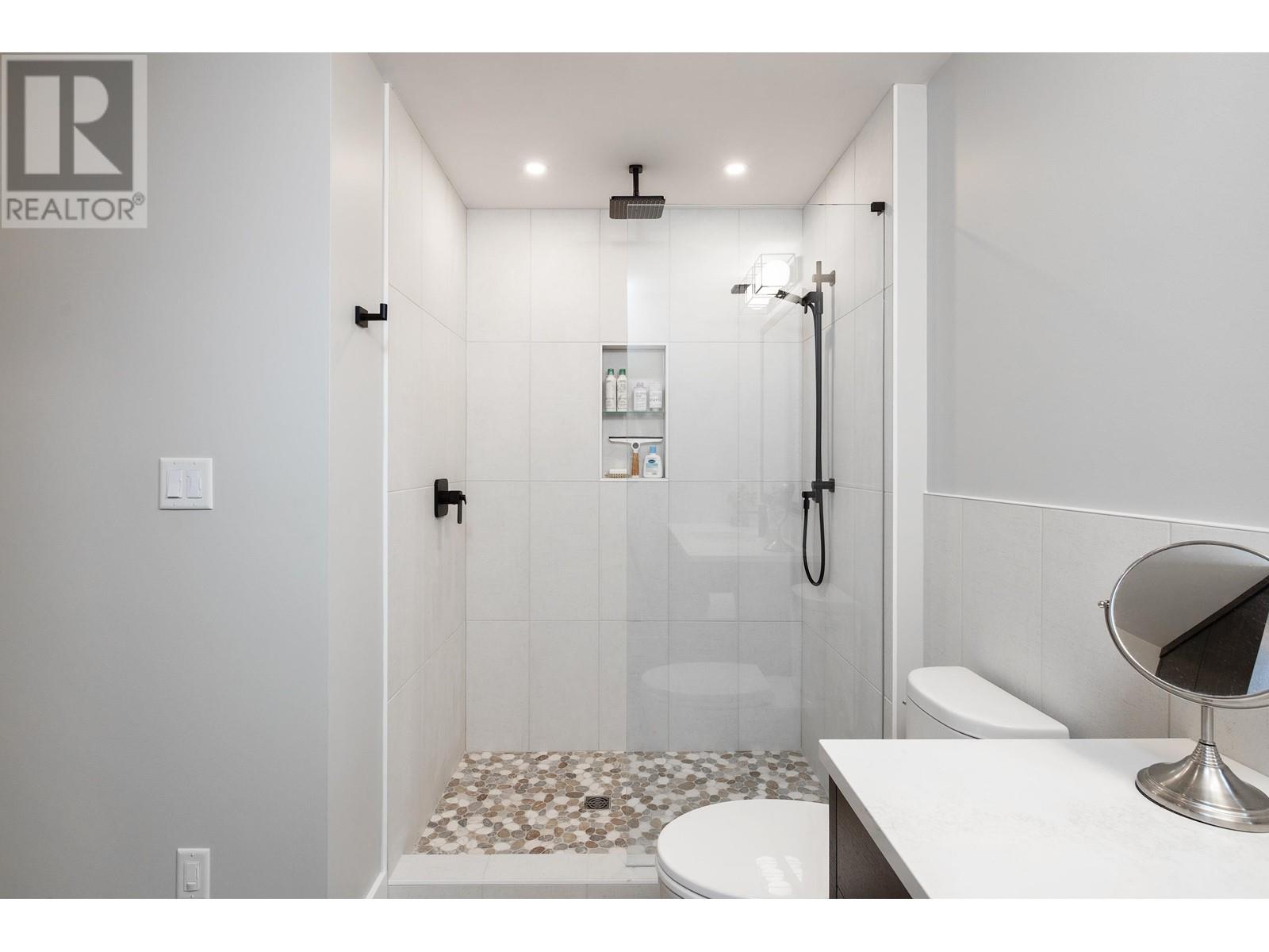 609 1211 VILLAGE GREEN WAY, Squamish real estate listing R2986783