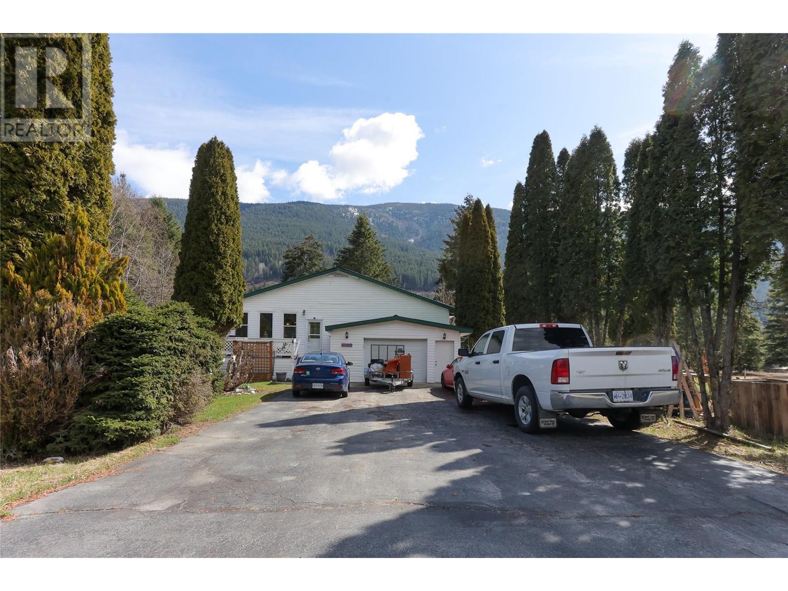 Photo 23 of 2202 Glade Road, Glade BC