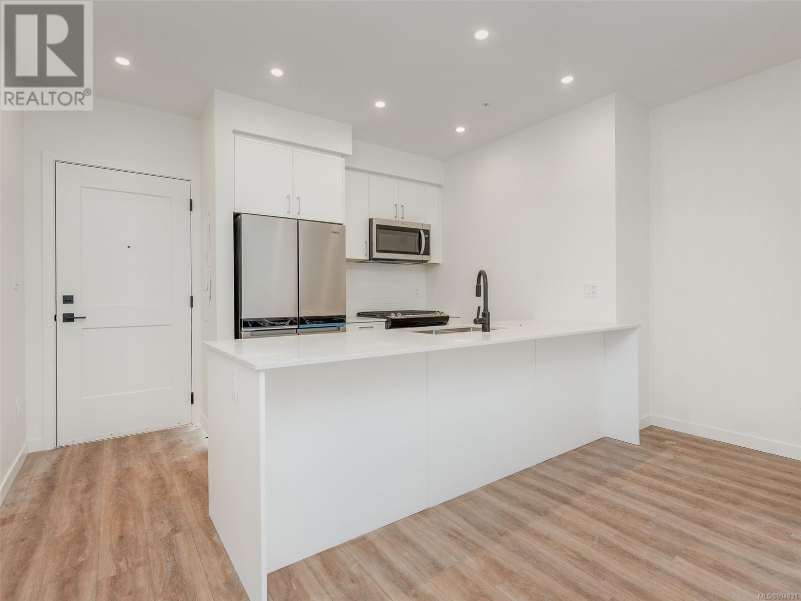 Photo 12 of 312 654 Granderson Rd, Langford BC