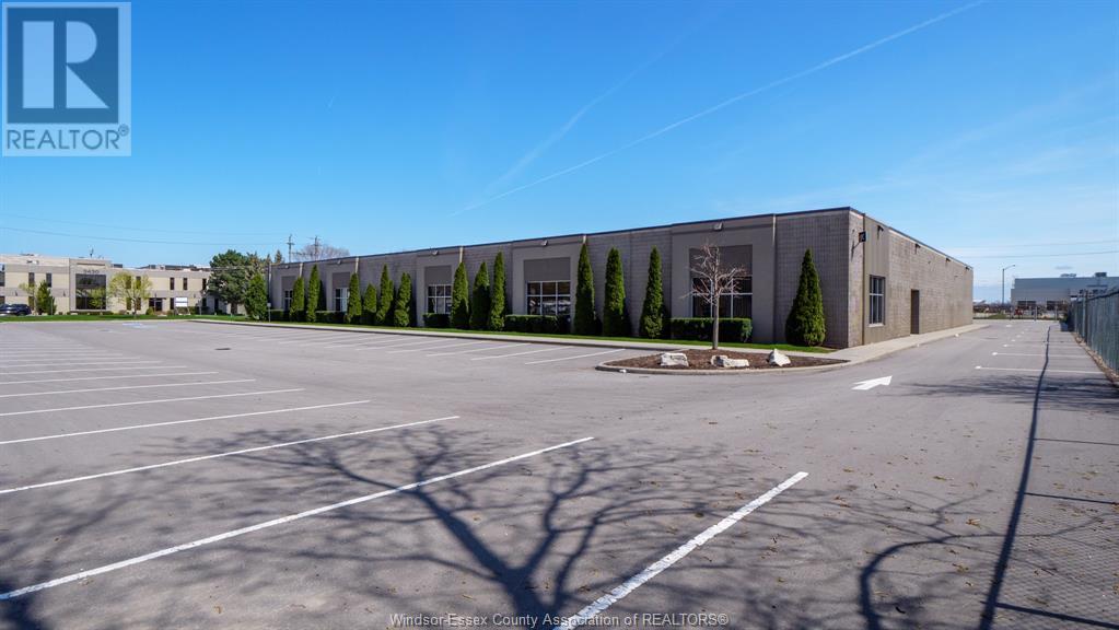 Photo 11 of 3445 Wheelton Unit 160, Windsor ON