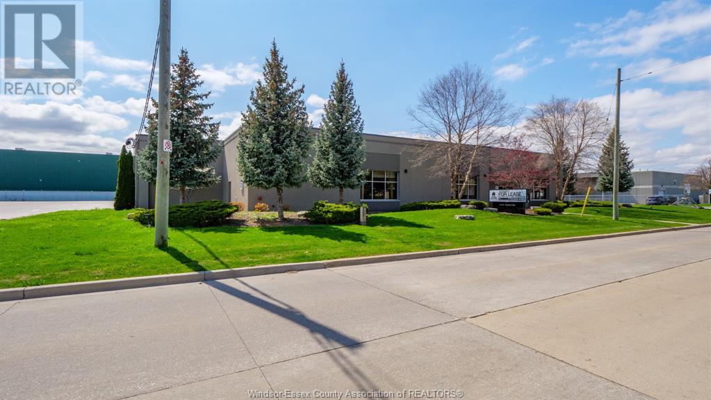 Photo 4 of 3445 Wheelton Unit 170, Windsor ON
