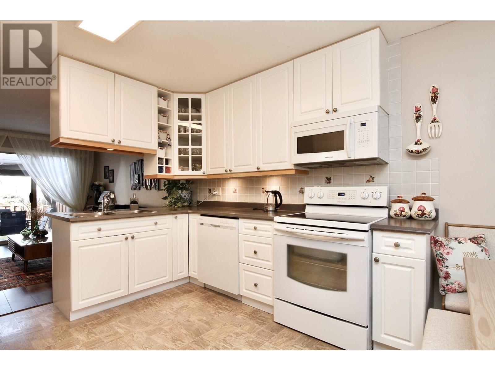 58 1255 RIVERSIDE DRIVE, Port Coquitlam