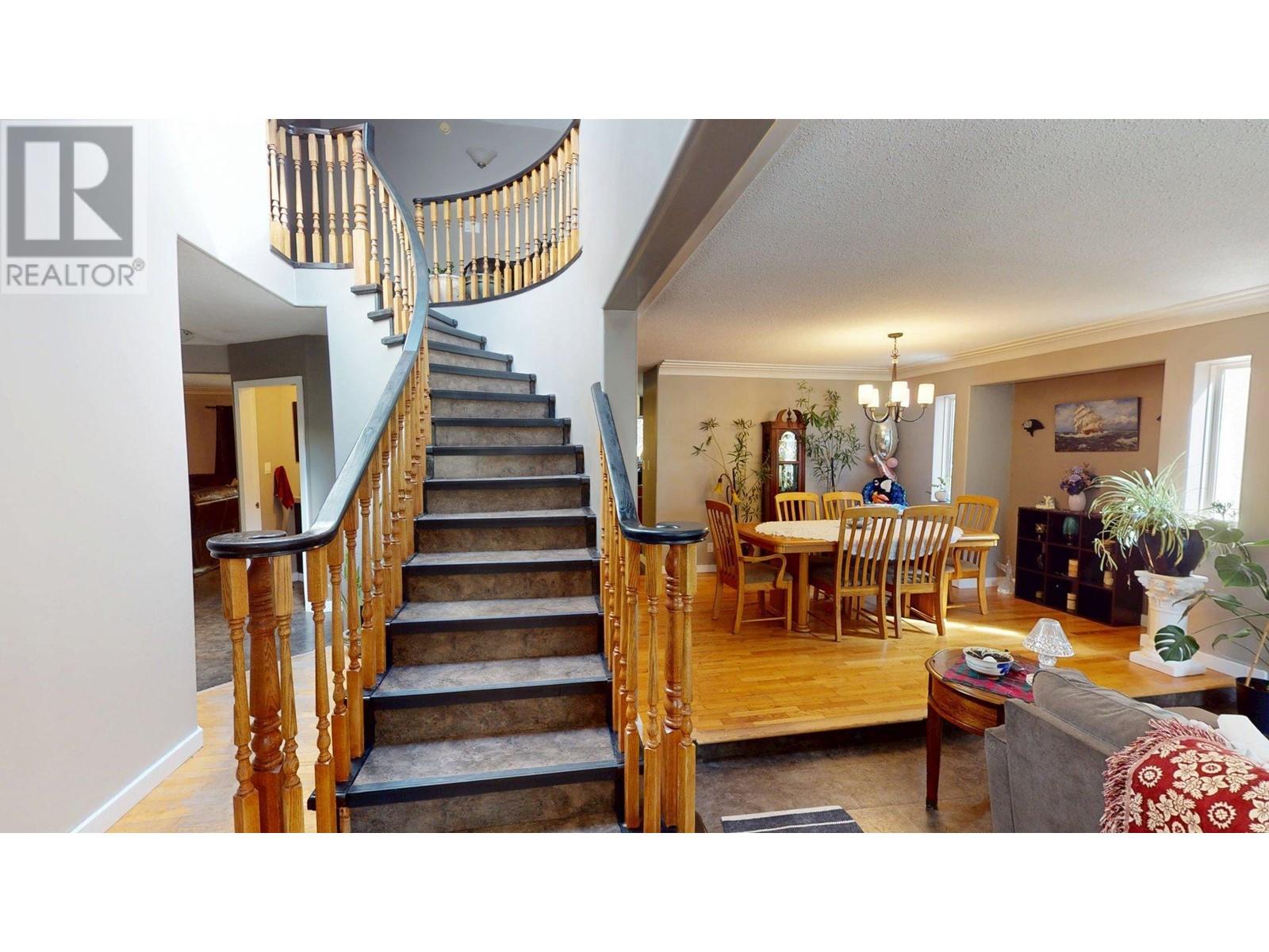 2300 Old Salmo Road, Fruitvale