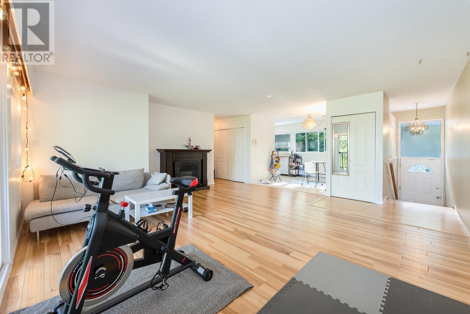 1948 HIGHVIEW PLACE, Port Moody real estate listing R2988172