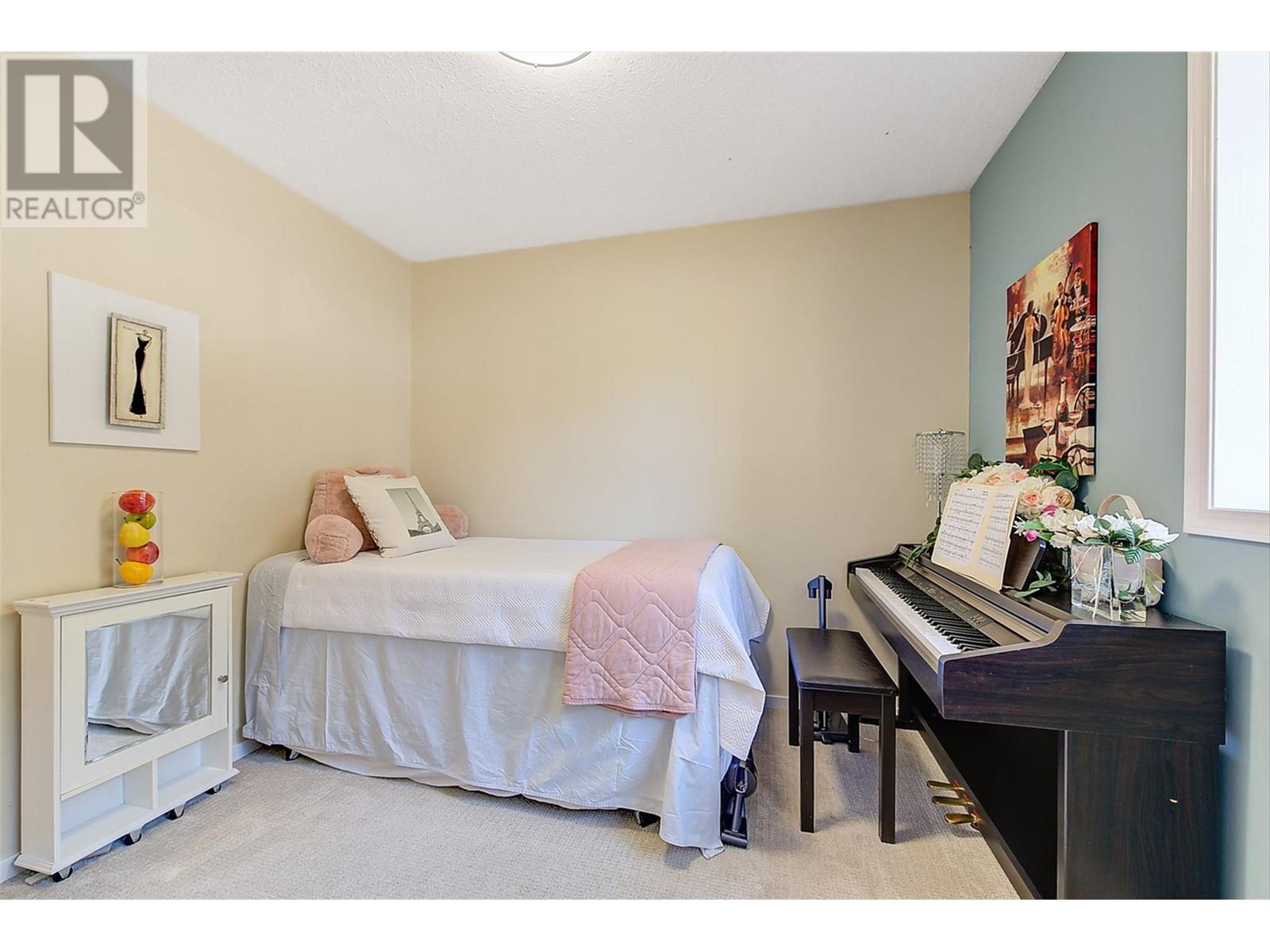 2754 Cameron Road, West Kelowna