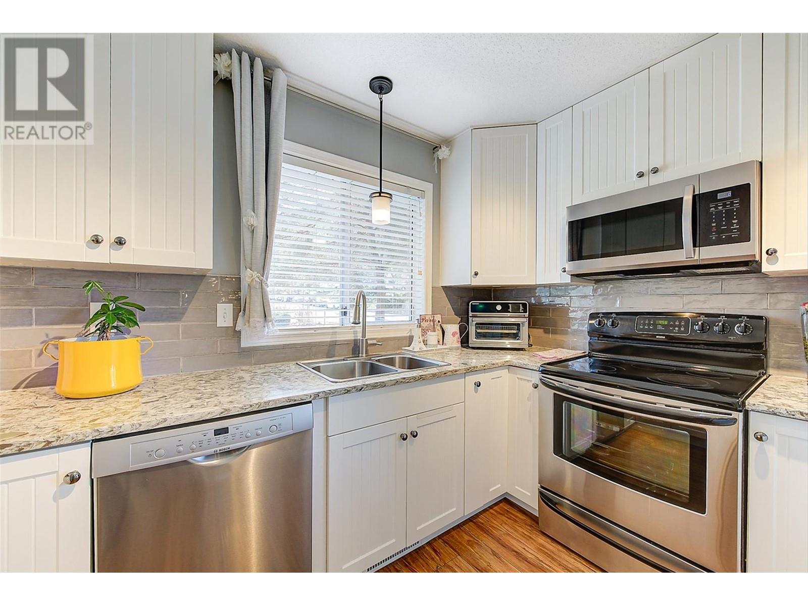 2754 Cameron Road, West Kelowna
