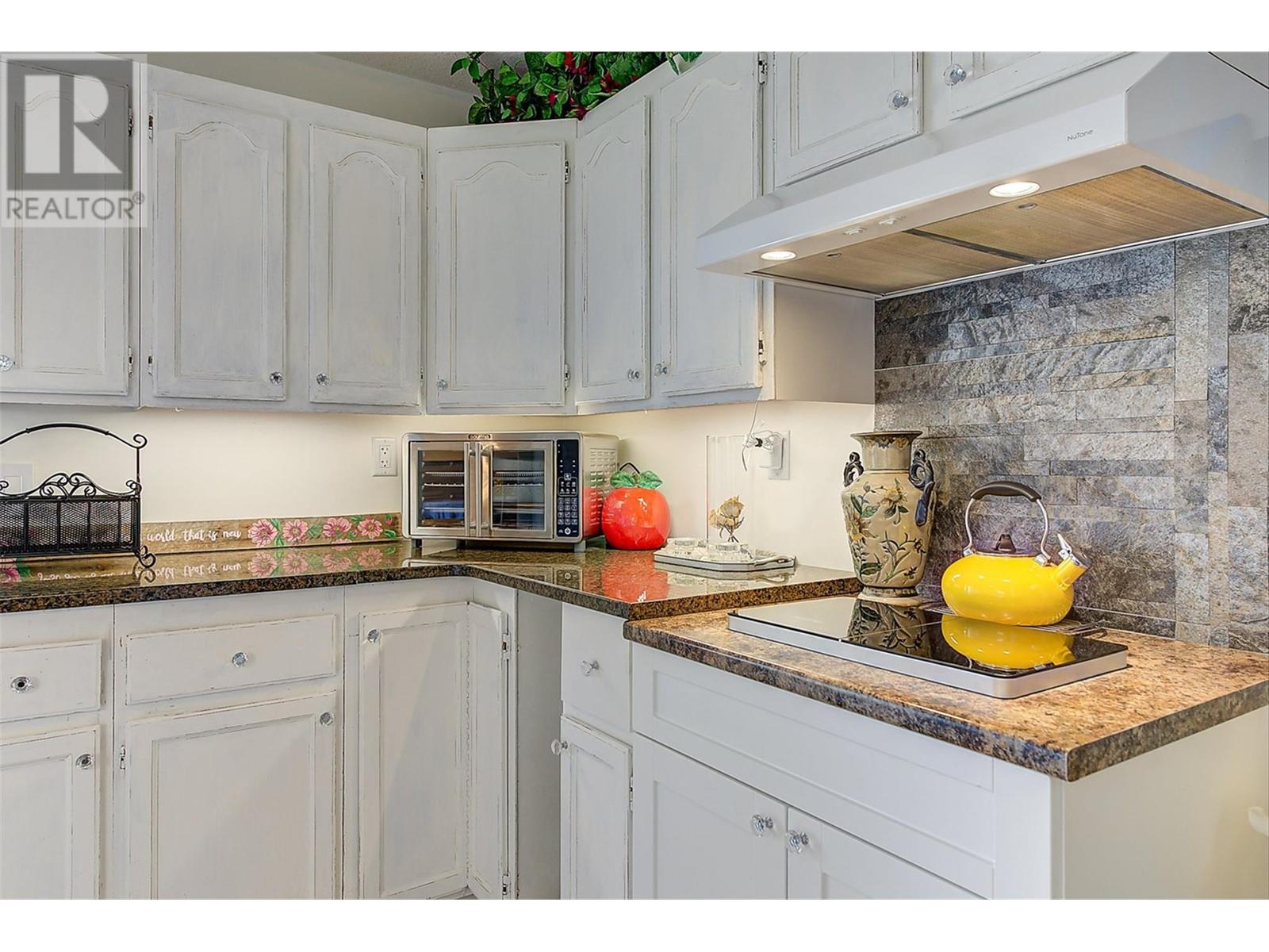 2754 Cameron Road, West Kelowna