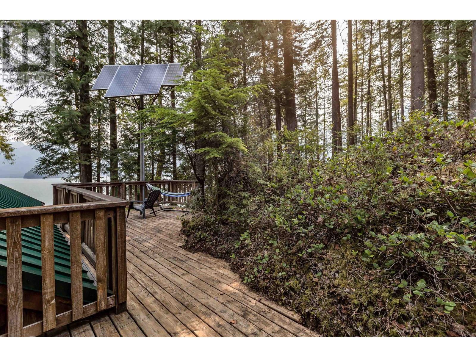 4 CHRISTIAN COVE, Pitt Meadows real estate listing R2877555