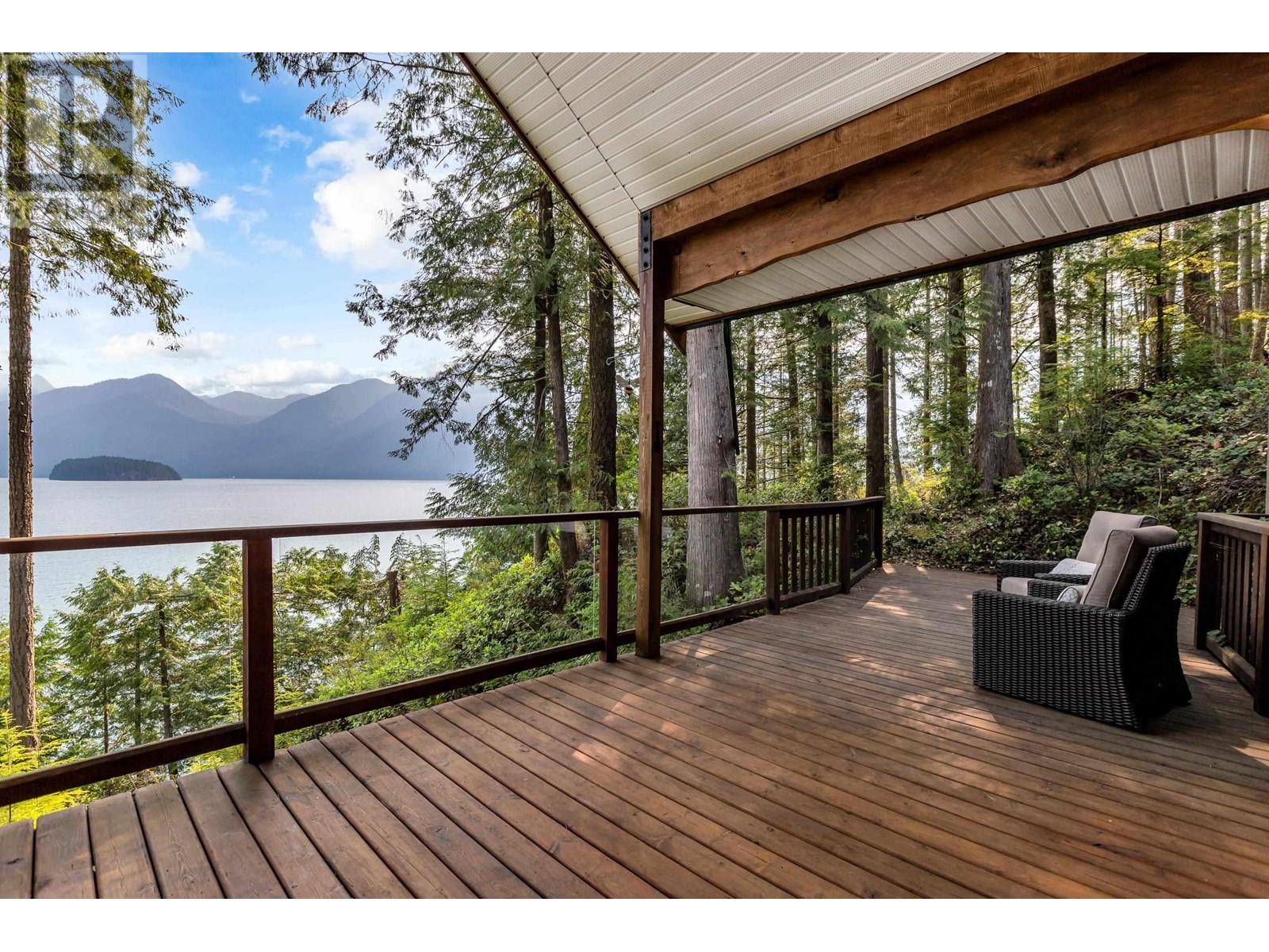 4 CHRISTIAN COVE, Pitt Meadows real estate listing R2877555