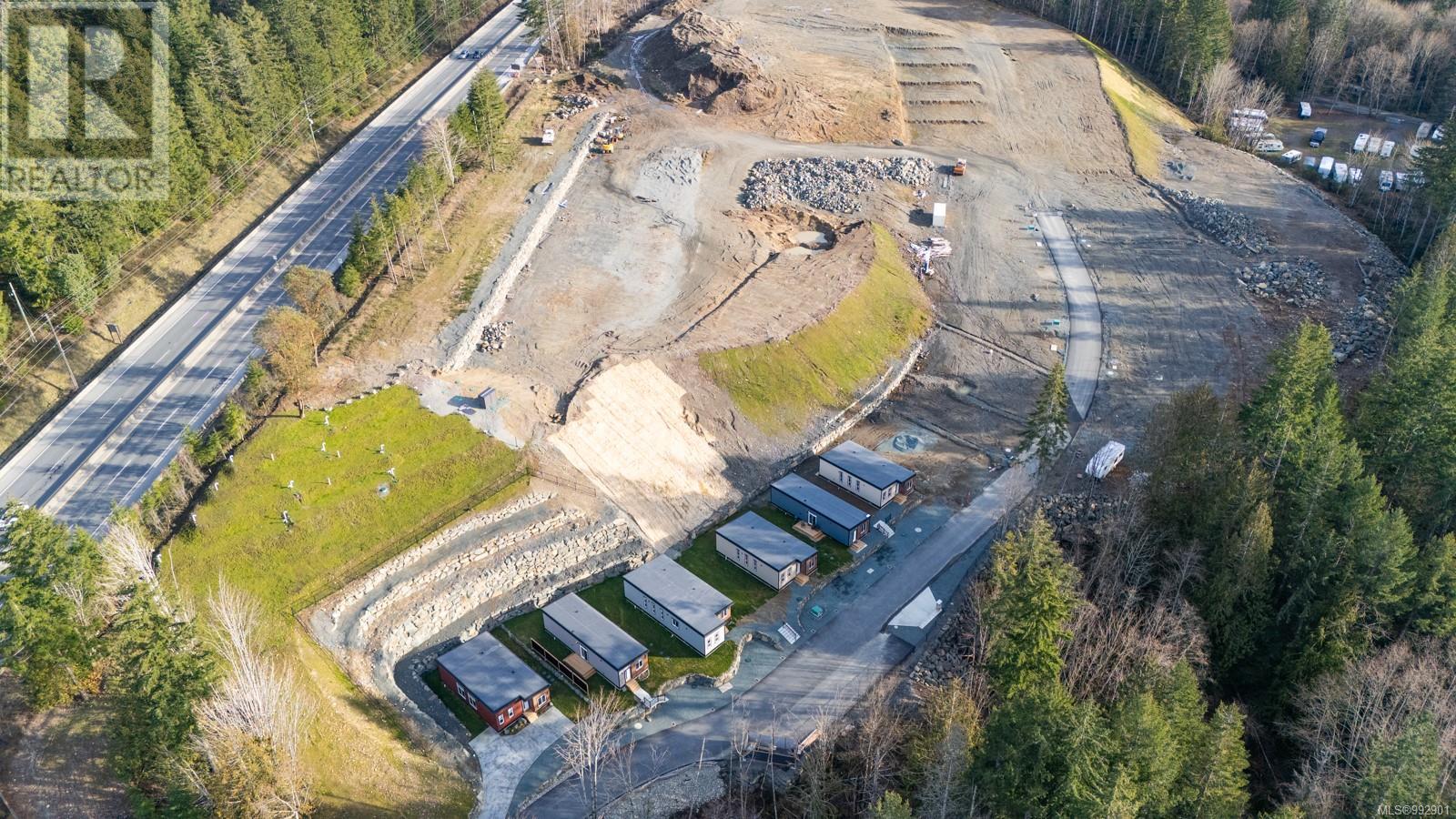 #106 3499 HENRY RD - 27