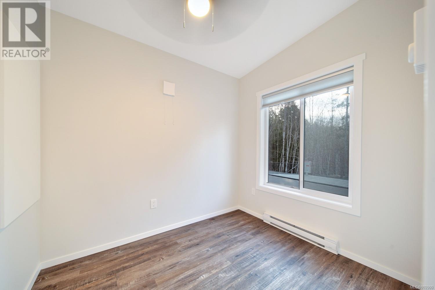 #104 3499 Henry Rd - 17