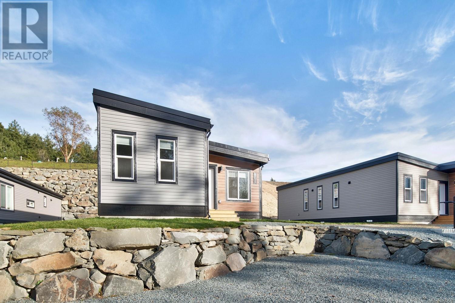 #104 3499 Henry Rd - 24