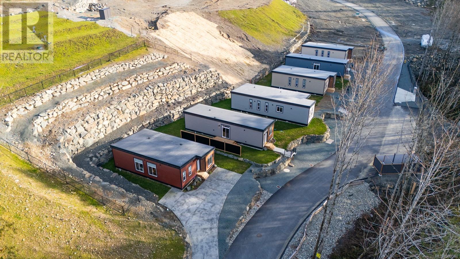 #104 3499 HENRY RD - 34