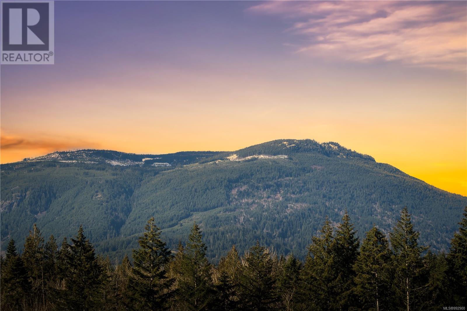 #104 3499 HENRY RD - 35