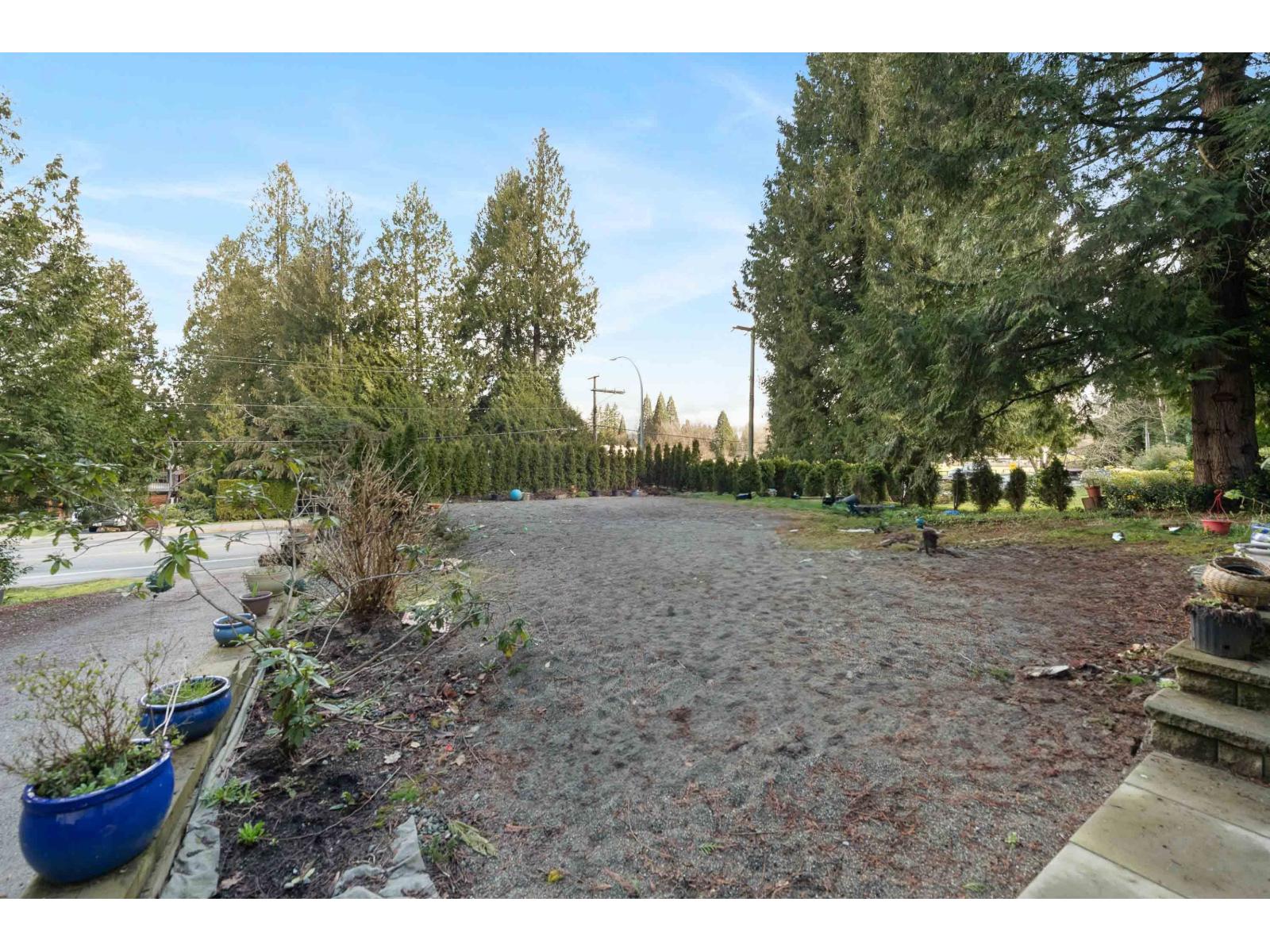 Photo 34 of 20624 48 Avenue, Langley BC