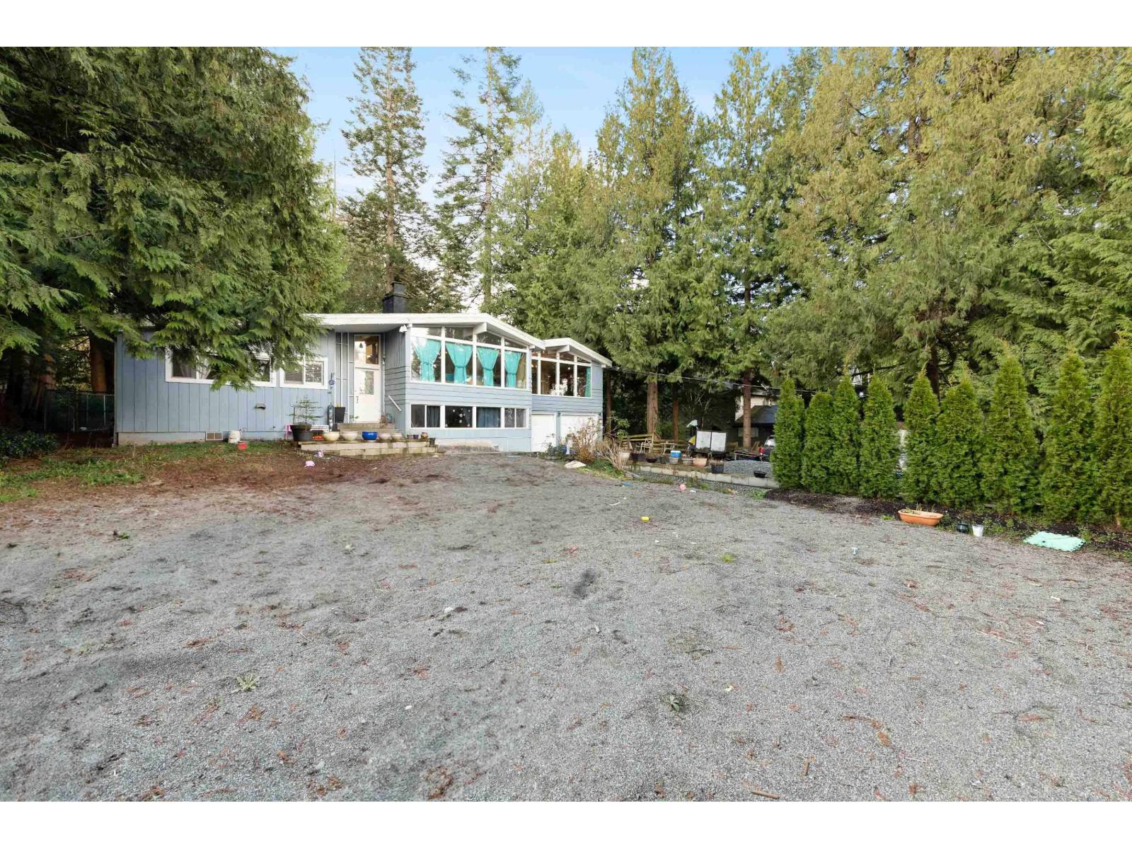 Photo 35 of 20624 48 Avenue, Langley BC