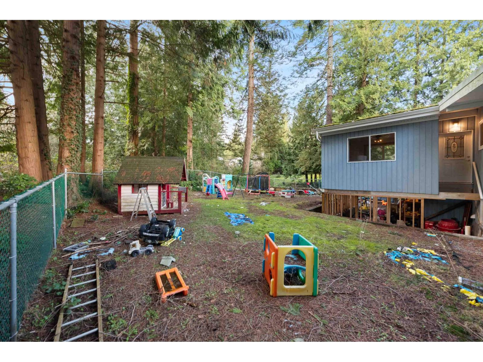 Photo 33 of 20624 48 Avenue, Langley BC