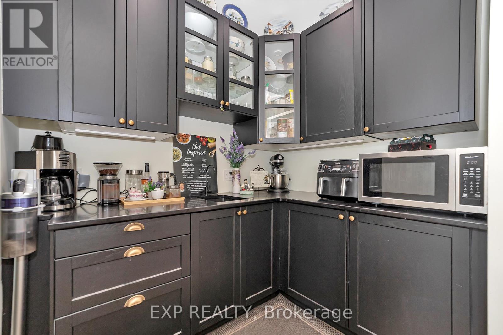 Photo 14 of 3010 Torwood Drive, Ottawa ON