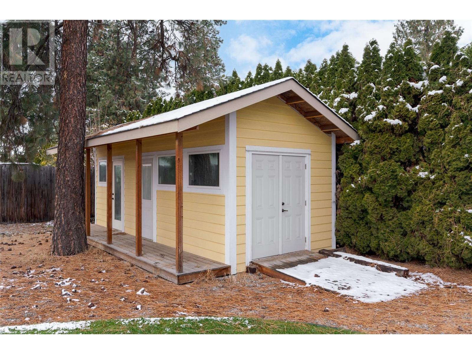  3960 June Springs Road, Kelowna