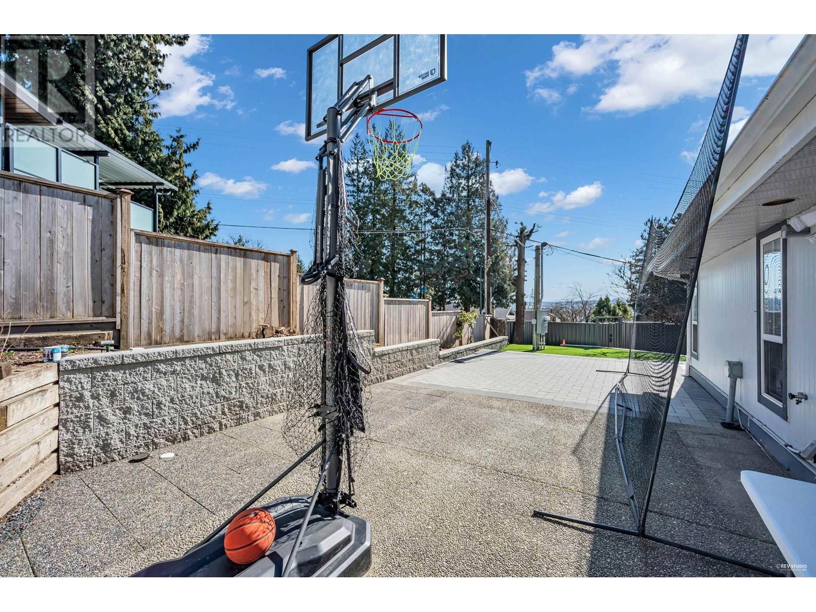 Photo 20 of 292 Mariner Way, Coquitlam BC