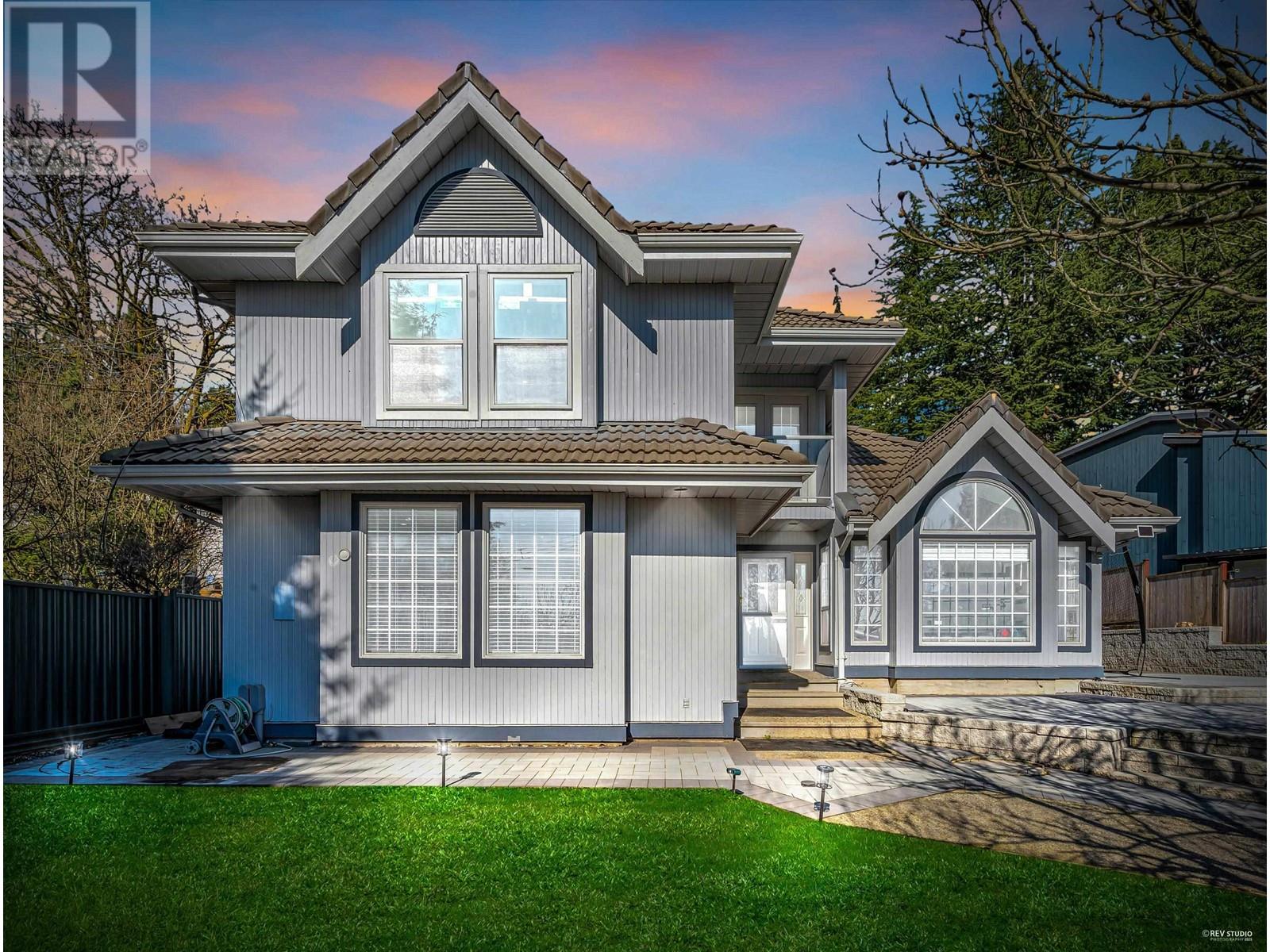 Photo 30 of 292 Mariner Way, Coquitlam BC