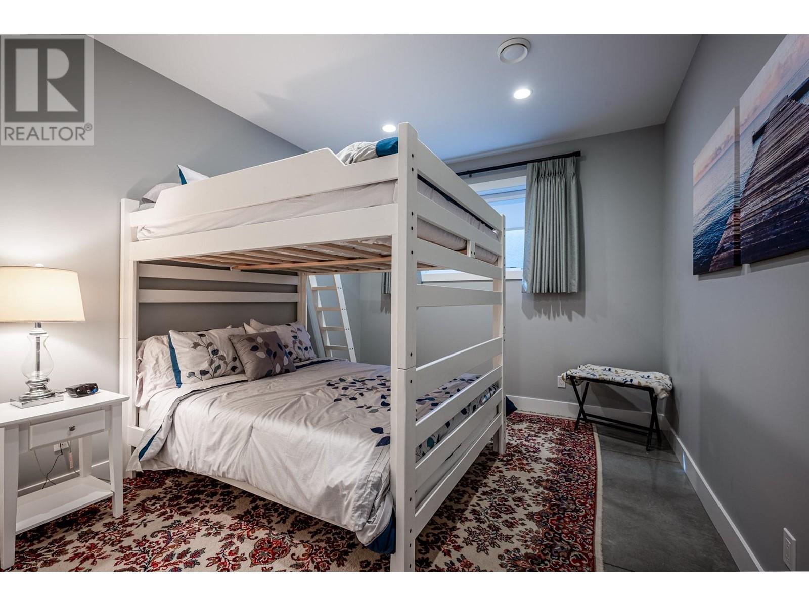 11537 Okanagan Centre Road West, Lake Country